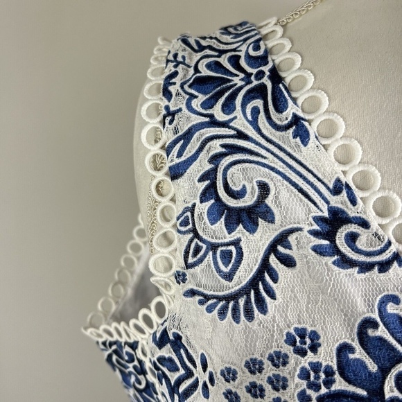 Just Taylor Sleeveless Floral Lace Overlay Midi Dress Size 16 Blue White - Picture 6 of 12